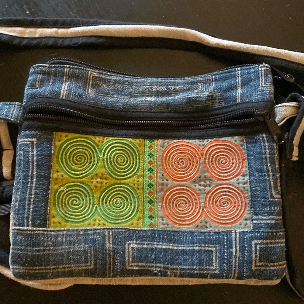 Cross body bag